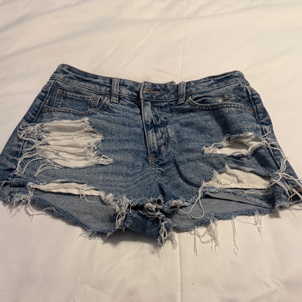 American Eagle Outfitters Blue Distressed Jean Shorts Sigrid size 4